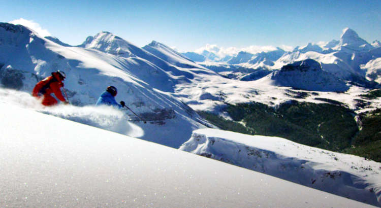 Kanada Alberta Banff Nationalpark Skifahren Panorama Foto Travel Alberta.jpg