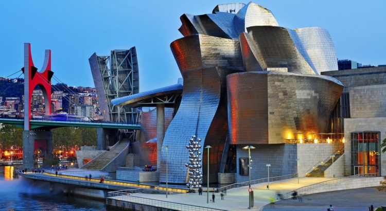 Spanien Bilbao Guggenheim Foto iStock Nito 100